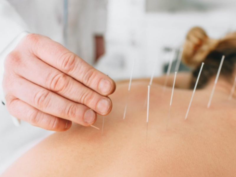 Patient receiving StemWave therapy